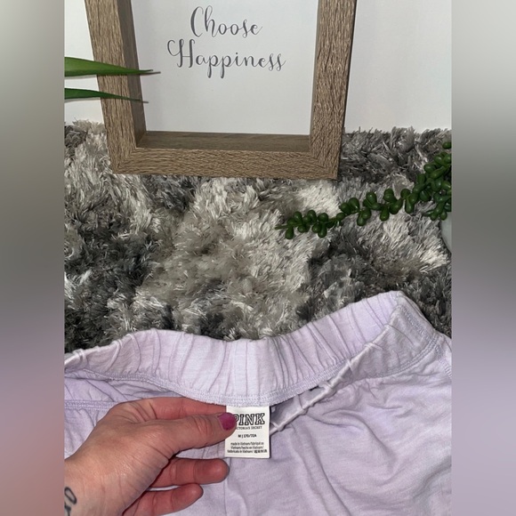 Victoria’s Secret PINK miscellaneous shorts bundle - Picture 9 of 11